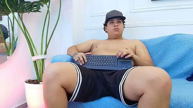 Naim_Bennetsex live sex cam