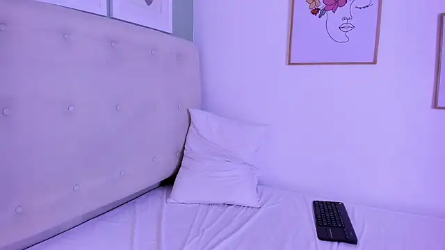 ApoloRicci's cam snapshot