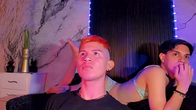 DeeQuinn_Blaze's cam snapshot