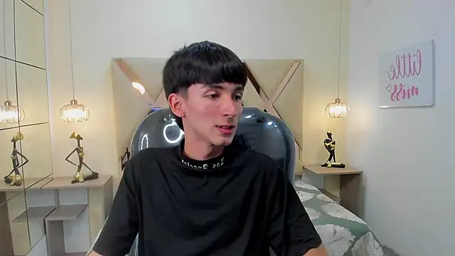 Jake_evans's cam snapshot