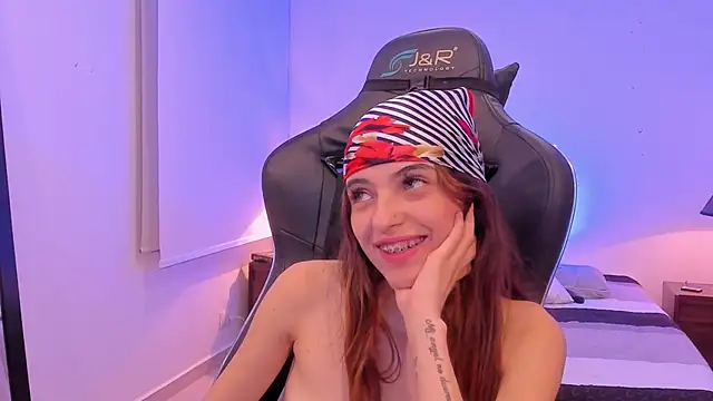 sofiarouge's cam snapshot