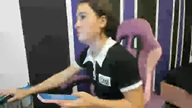 scarleth18's cam snapshot