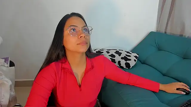 Nanny_11's cam snapshot