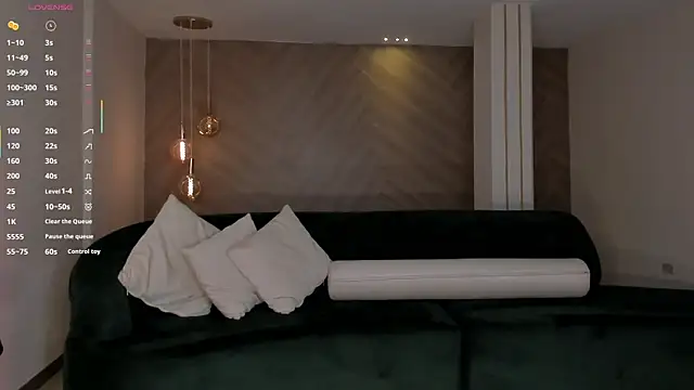 LizzHamilton__'s cam snapshot