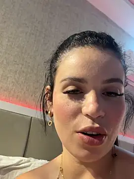 Rafaellaz live sex cam