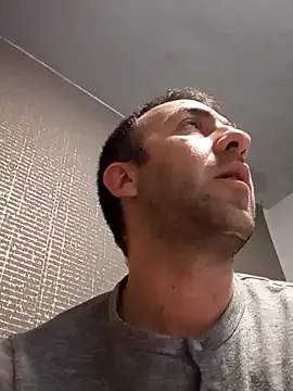 PopaOctavian's cam snapshot