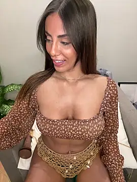 Brownfitbabyy live sex cam