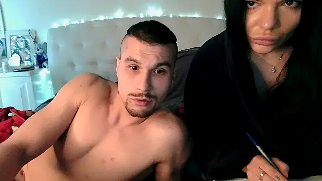 STRIPPERCOUPLE's cam snapshot