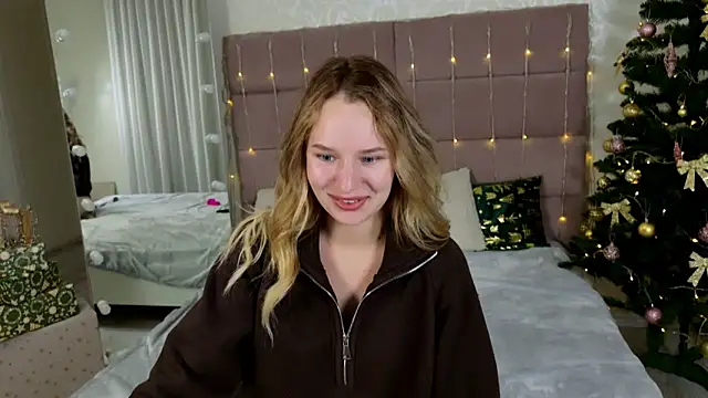 IndieMoon's cam snapshot