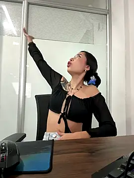 Dakota_Browns's cam snapshot