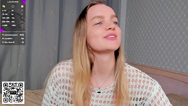 KerenFurguson's cam snapshot