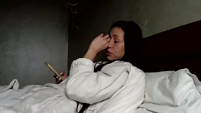 JulianaGold1's cam snapshot