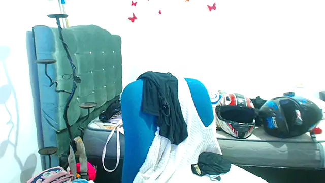 AmaraRoberts420's cam snapshot