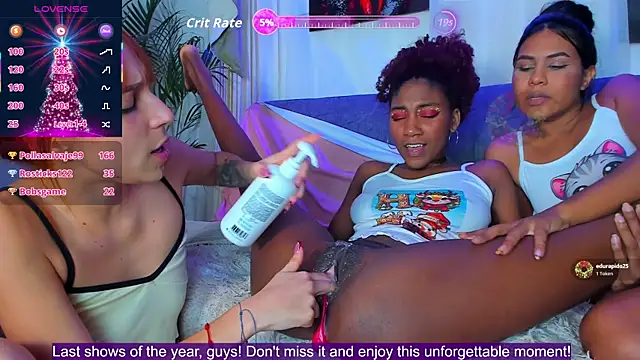 madams_worker's cam snapshot