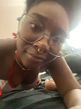 ZahhyGrey's cam snapshot