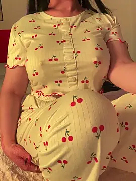 OnlyRima's cam snapshot