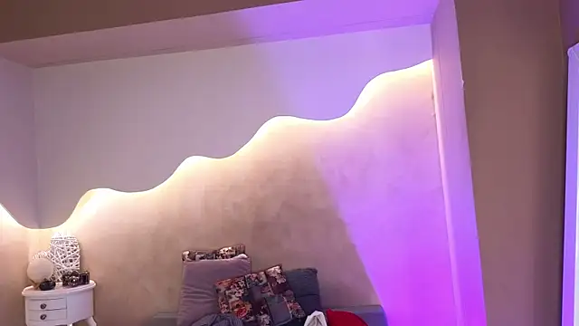 Kloee_12's cam snapshot