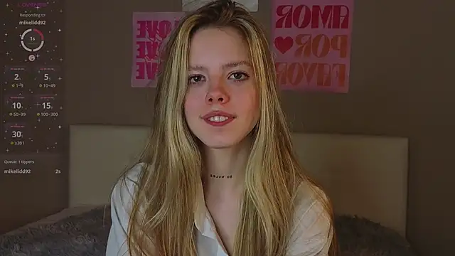 TiffinyMergist's cam snapshot