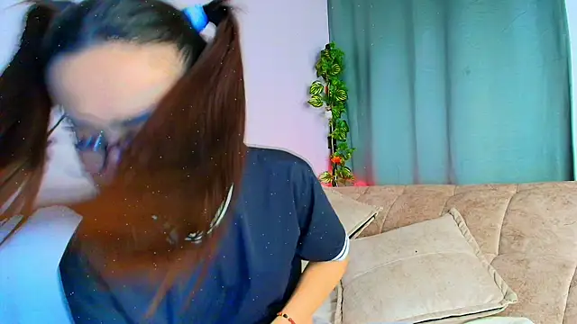 lizzy_kane's cam snapshot