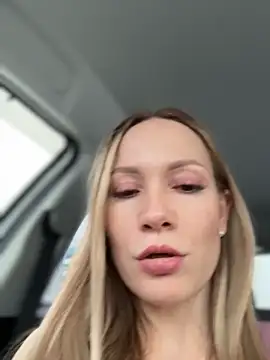 LavenderHot live sex cam