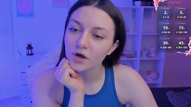 MiaVixxen live sex cam