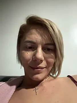 tanyagrey's cam snapshot