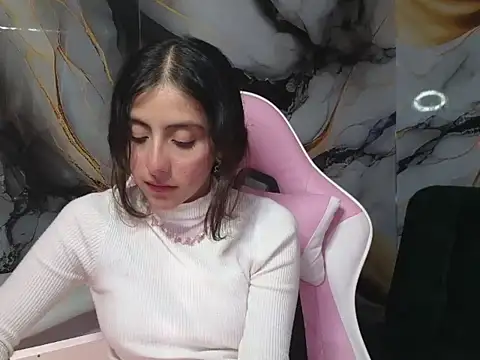 ling_ling24's cam snapshot