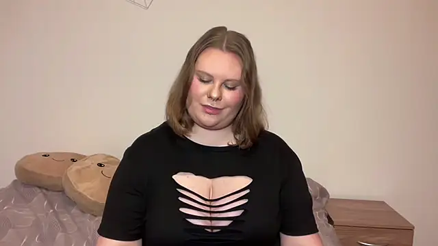 BriannaFlirty's cam snapshot