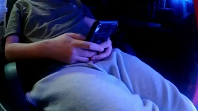 Bowerboi's cam snapshot