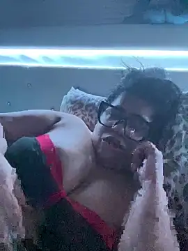 ZULTANHA's cam snapshot