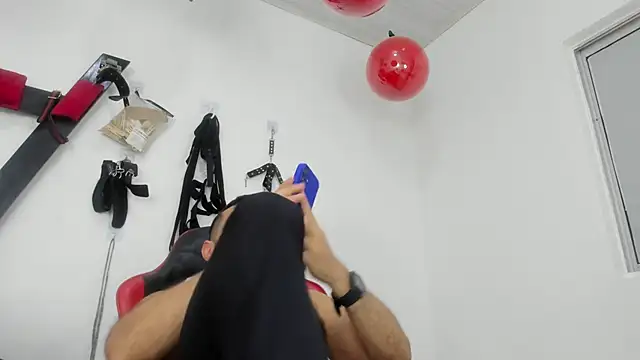 RoughSex_and_BDSM live sex cam