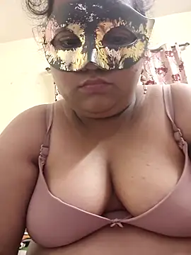 dhanshri143's cam snapshot