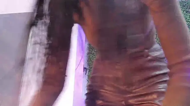 realhotfallingdevil's cam snapshot