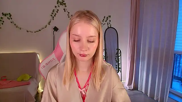 Eva_Davi's cam snapshot