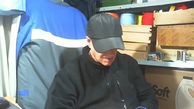 nonnomaturobisex's cam snapshot