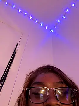 LillShayy live sex cam