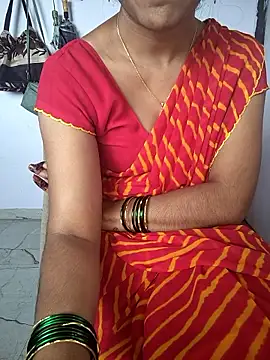 Cute-Telugu-Teacher's cam snapshot