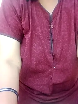 Tamil_aishu09's cam snapshot