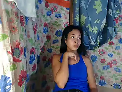 PinaySkinnyGirl's cam snapshot