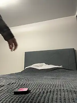 ErikaMuse's cam snapshot