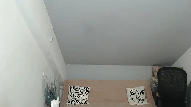 BrendaSkye's cam snapshot