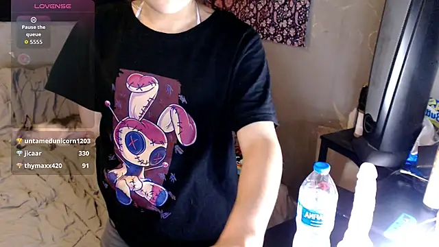 London_Ray's cam snapshot