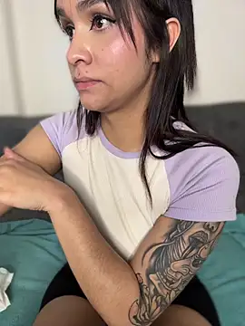 Isabella-Teen's cam snapshot