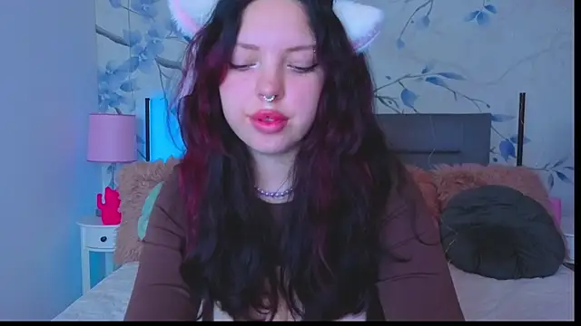 mars_elina_'s cam snapshot