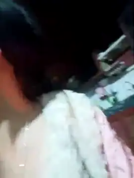 daisy-baby's cam snapshot