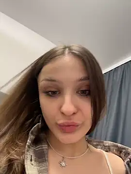 ErikaMuse's cam snapshot