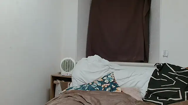 desirmiss1's cam snapshot