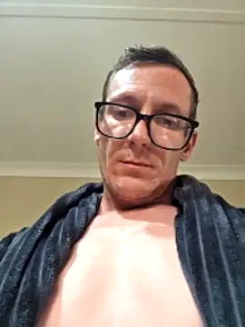 TheSouthernKing's cam snapshot