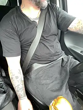 marcotatuatooo live sex cam