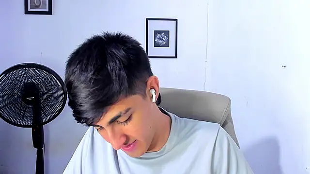 babymaik live sex cam